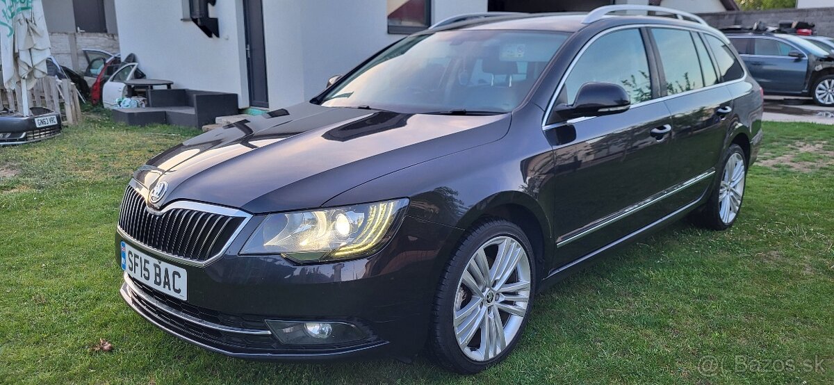 ŠKODA SUPERB II COMBI 2.0 TDI DSG - 2