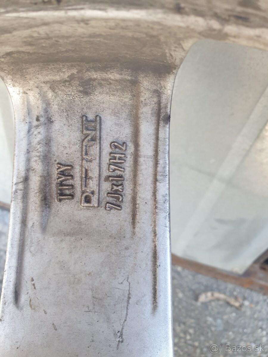 PREDAM ELEKTRONY R17 VOLVO V60....215/50R17 - 2