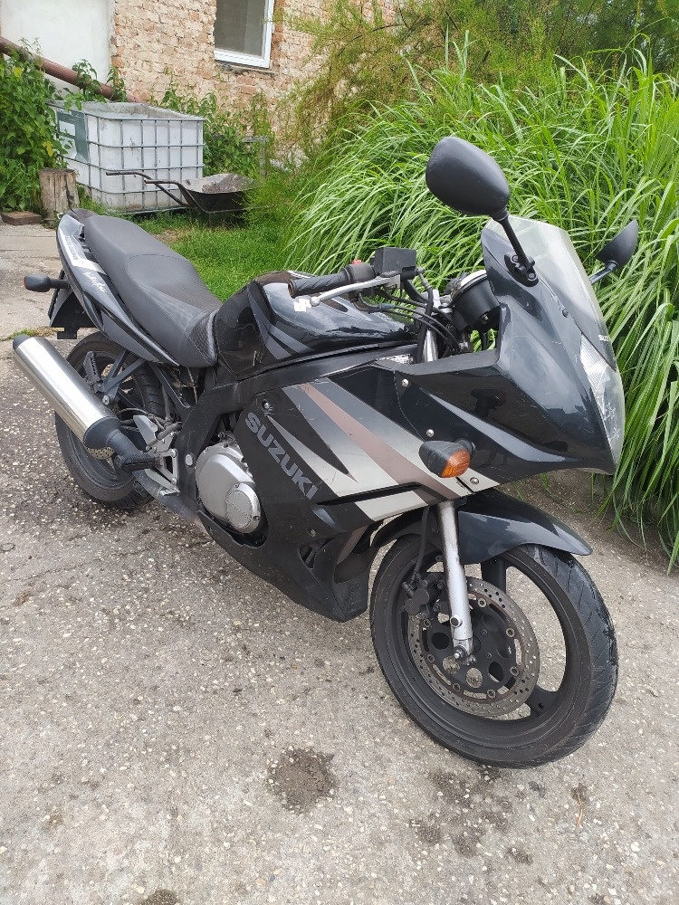 Suzuki GS 500F - 2