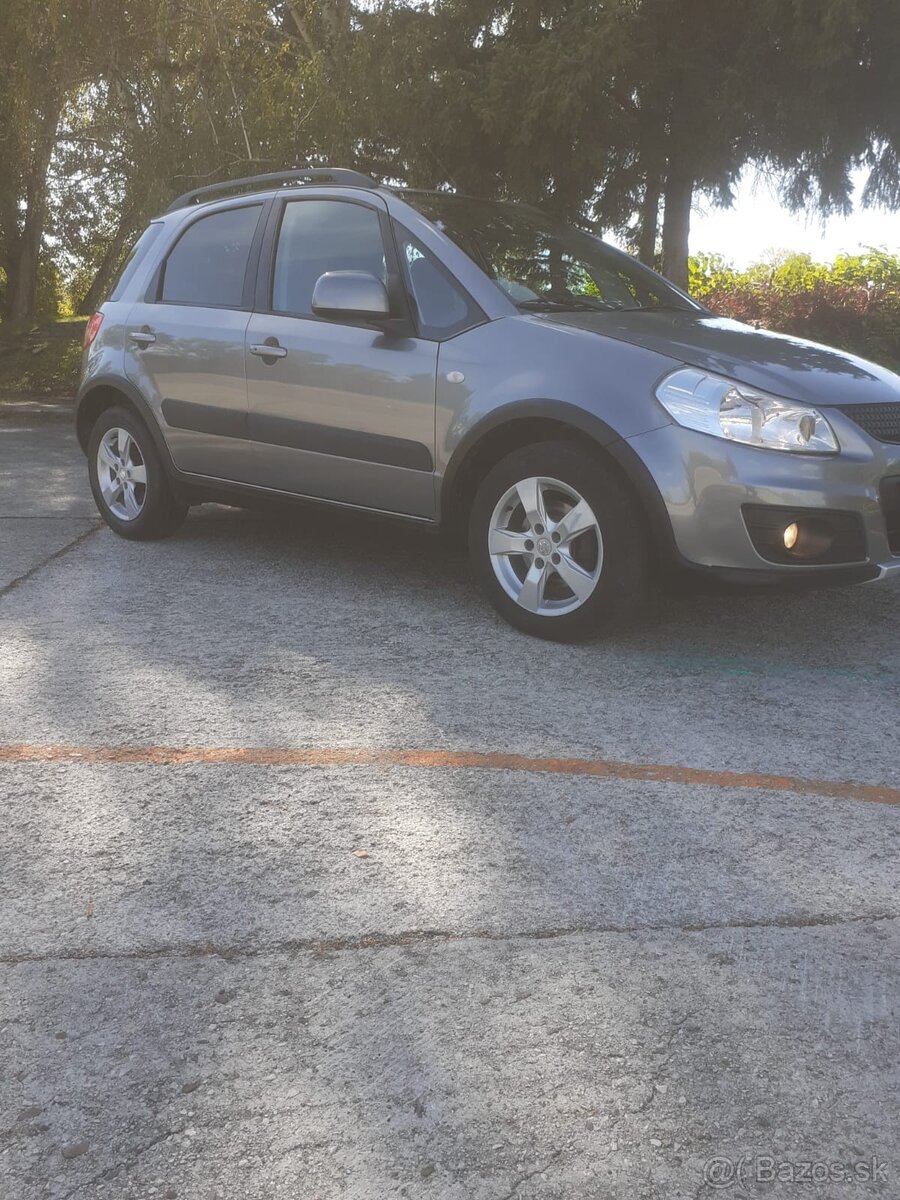 Suzuki S×4 Benzín - 2