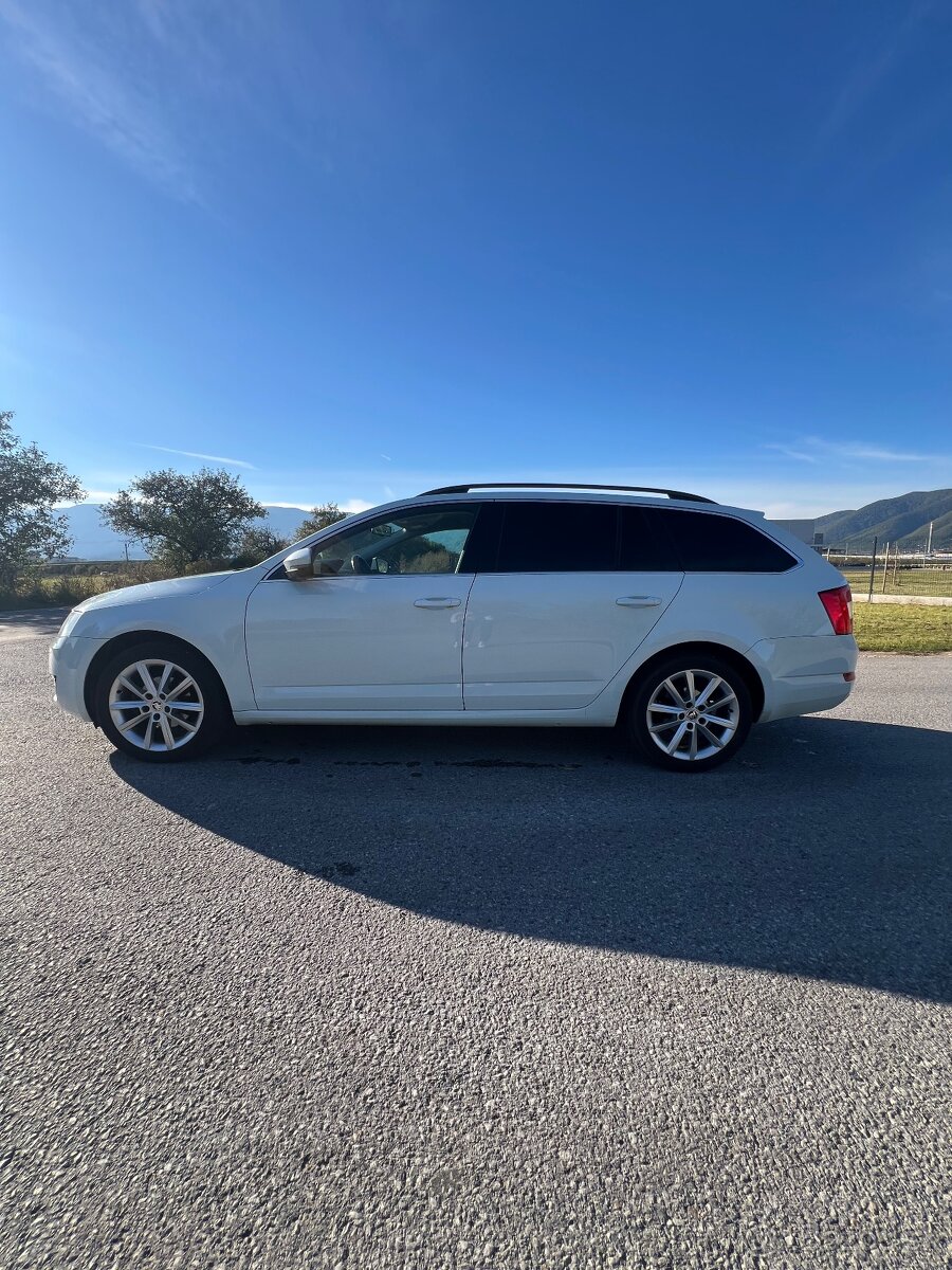 Škoda Octavia 3 1.6 TDI DSG - 2