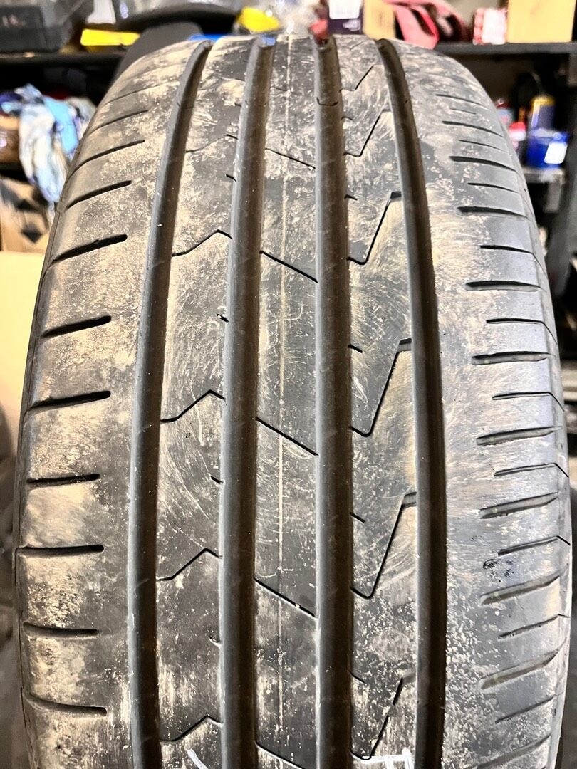 2ks. 235/55 R17 103W letní pneu - DOT 2021 - 2