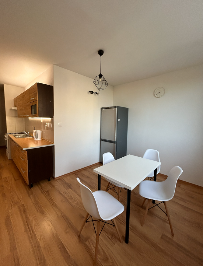 Prenájom krásneho 2-izbového bytu v Michalovciach - 2