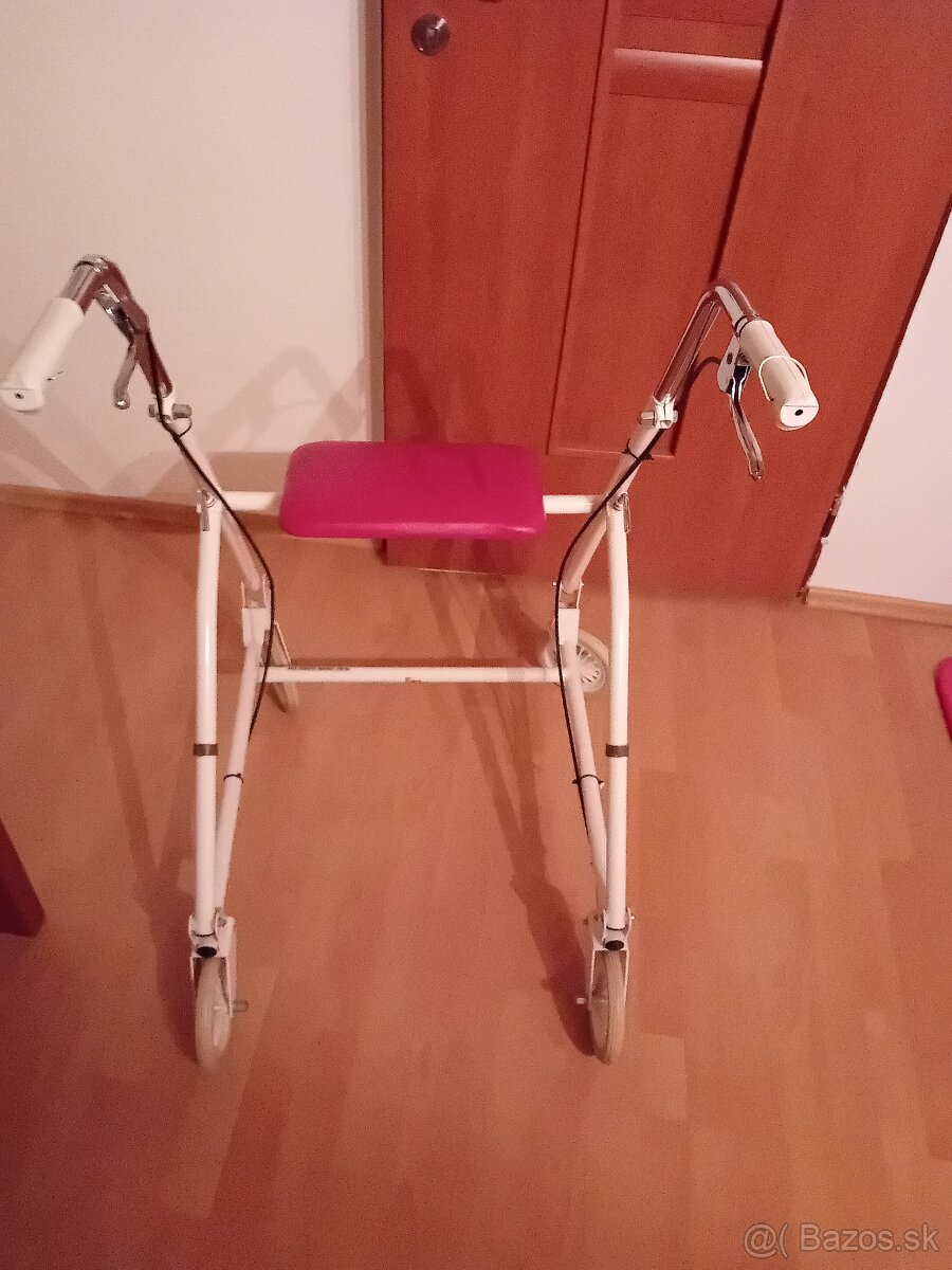 Chodítko pre seniorov - 2