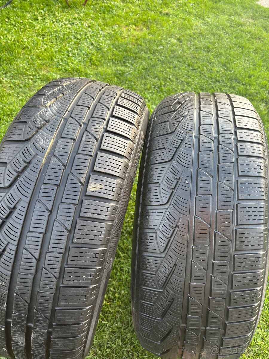 Predavam zimne Pirelli 225/50/R18 - 2
