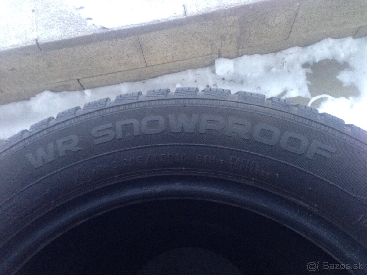Predám zimné 205/55r16 5/6mm - 2