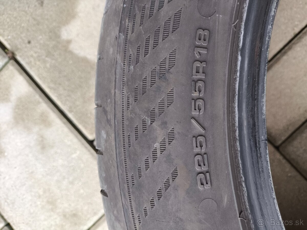Goodyear 225/55 r18 - 2