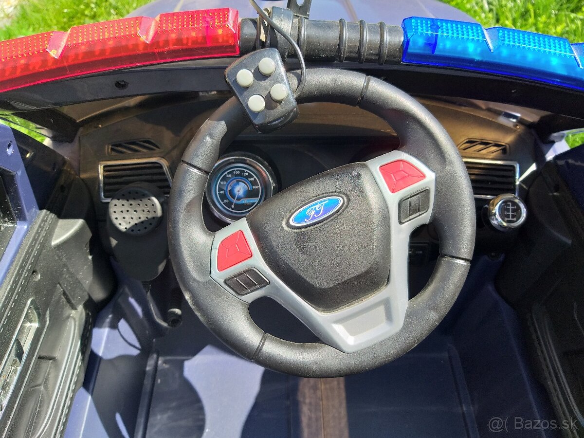 Elektrické policajné autíčko - 2