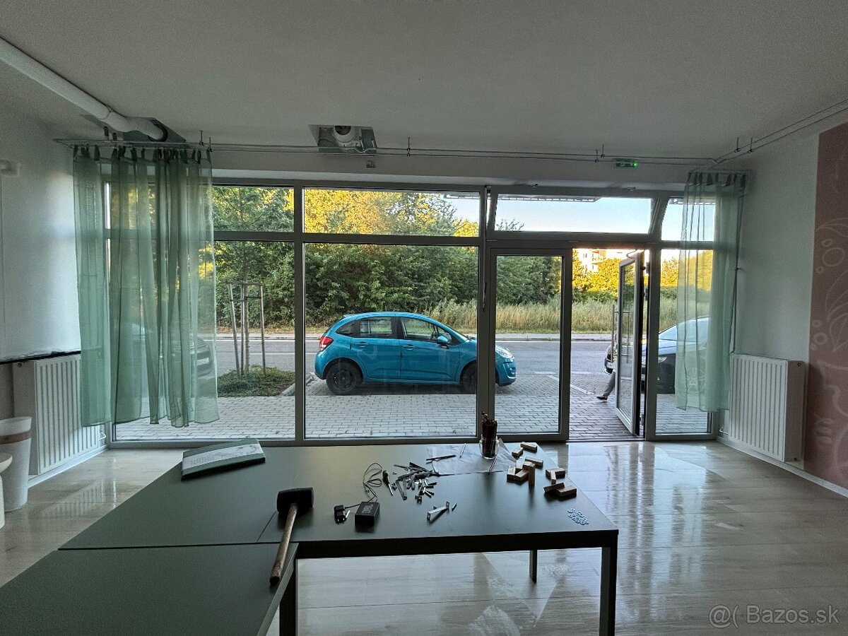 Jedálenský stôl rozkladací - 2