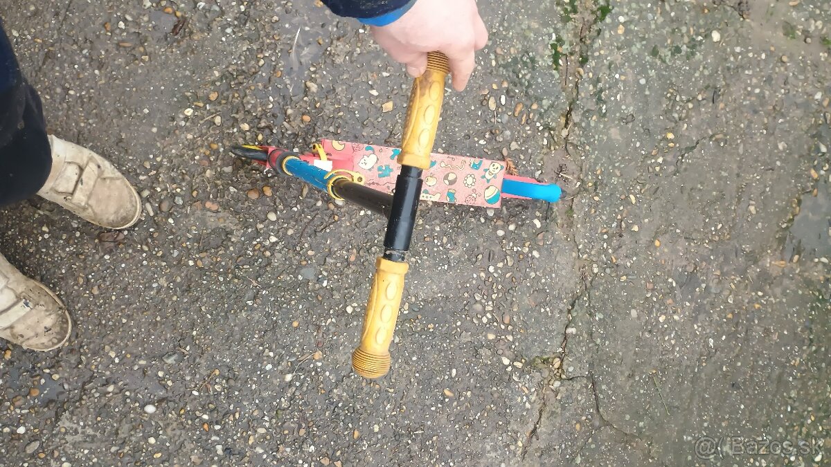 Detská farebná kolobežka - 2