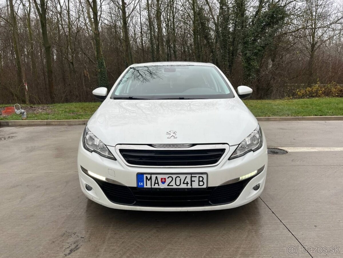 Peugeot 308 1.2 - 2