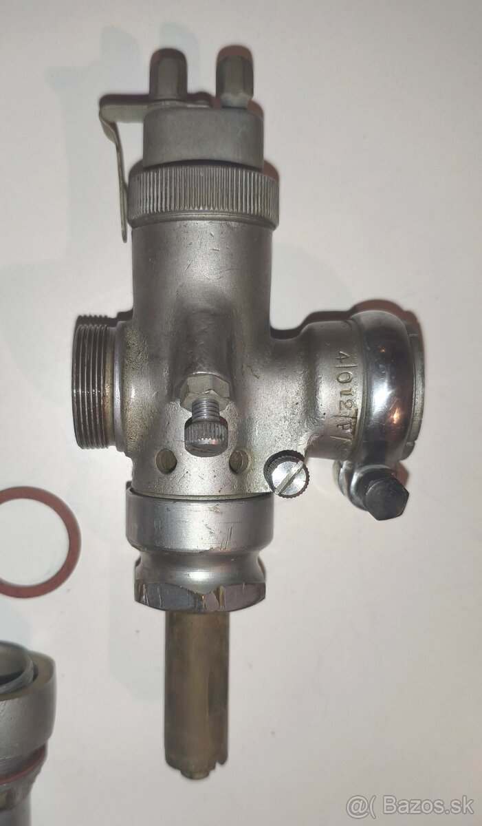 Predám bronzový karburátor Amal 4/012/P - 2