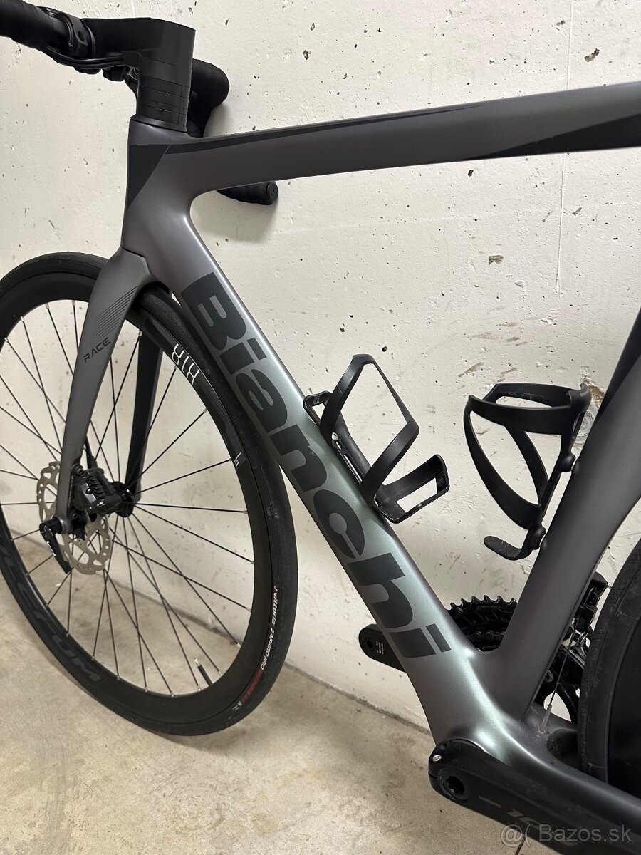 Bianchi Oltre Race cestny bycikel - 2