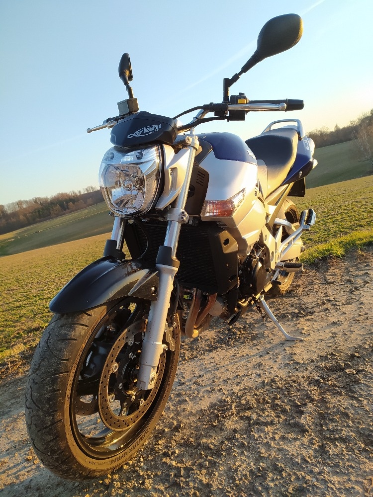 Suzuki GSX-R 600 - 2