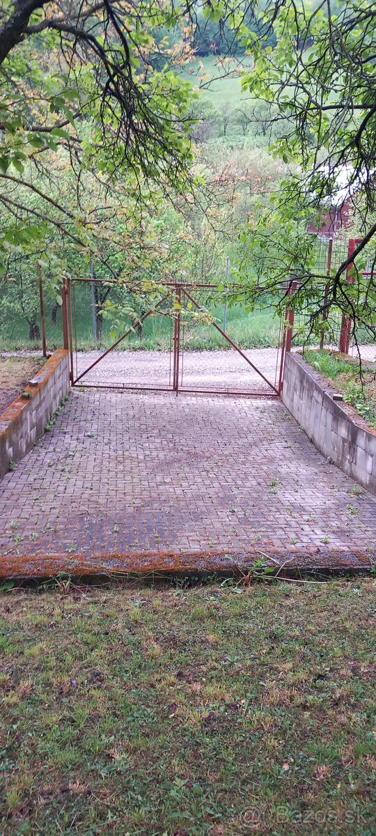 Záhradná chatka - 2