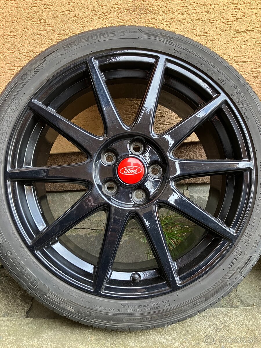 Letná sada Ford R18 - 2