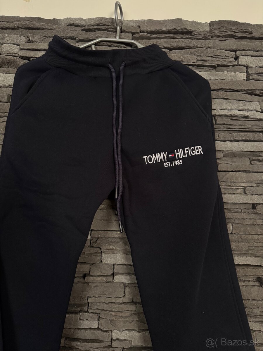 Dámska hrubá súprava Tommy Hilfiger - 2