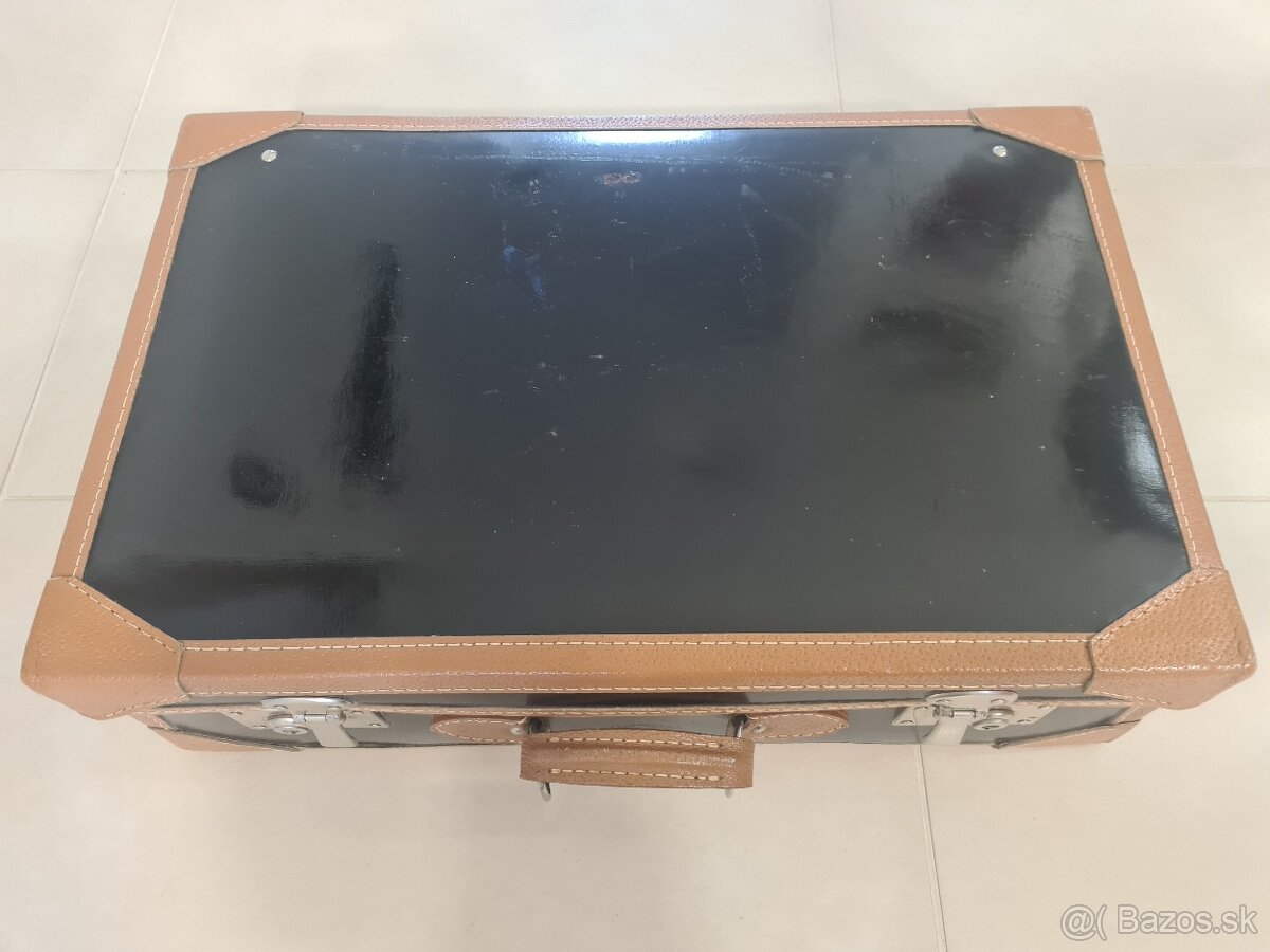 Starožitný kufor - 2