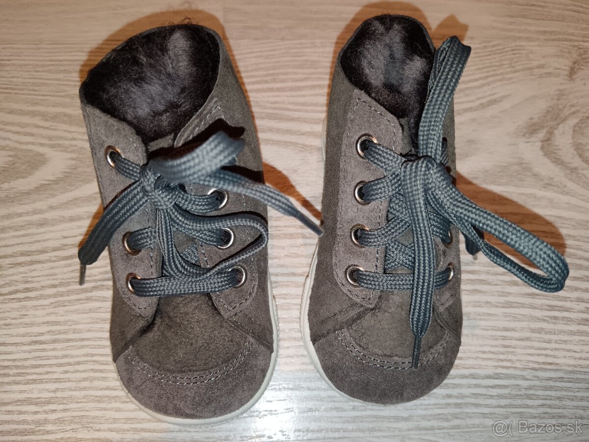 Zimné topánky veľ. 19 - vnútorná dĺžka 12,5cm. - 2