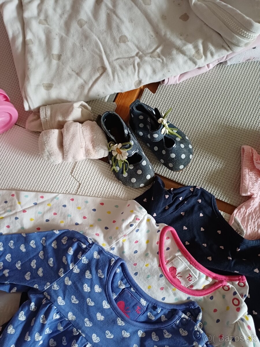 Oblecenie pre dievcatko 80-86 - 2