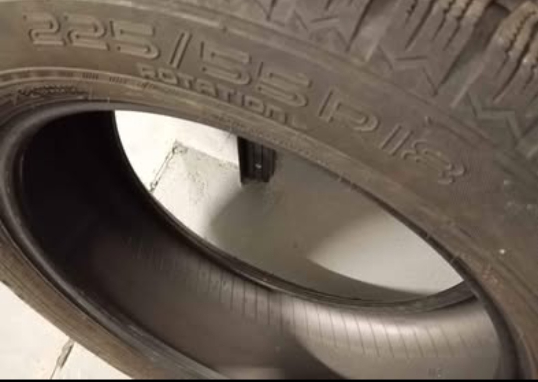 225 55 r18 cena za 2ks zimné pneumatiky Nokian - 2