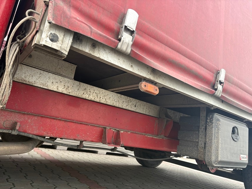 Plachtova nadstavba korba - 2