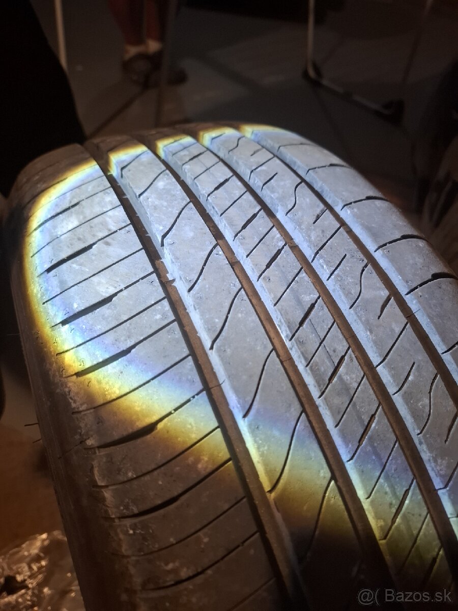 Goodyear 205/50 r27 93v efficientgrip - 2