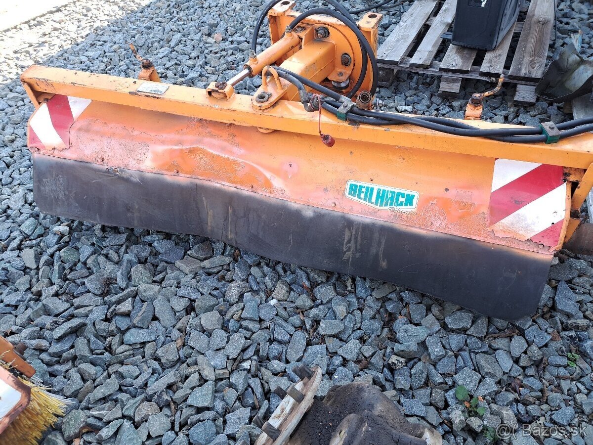 Beilhack čelná otočná zametacia kefa - 2