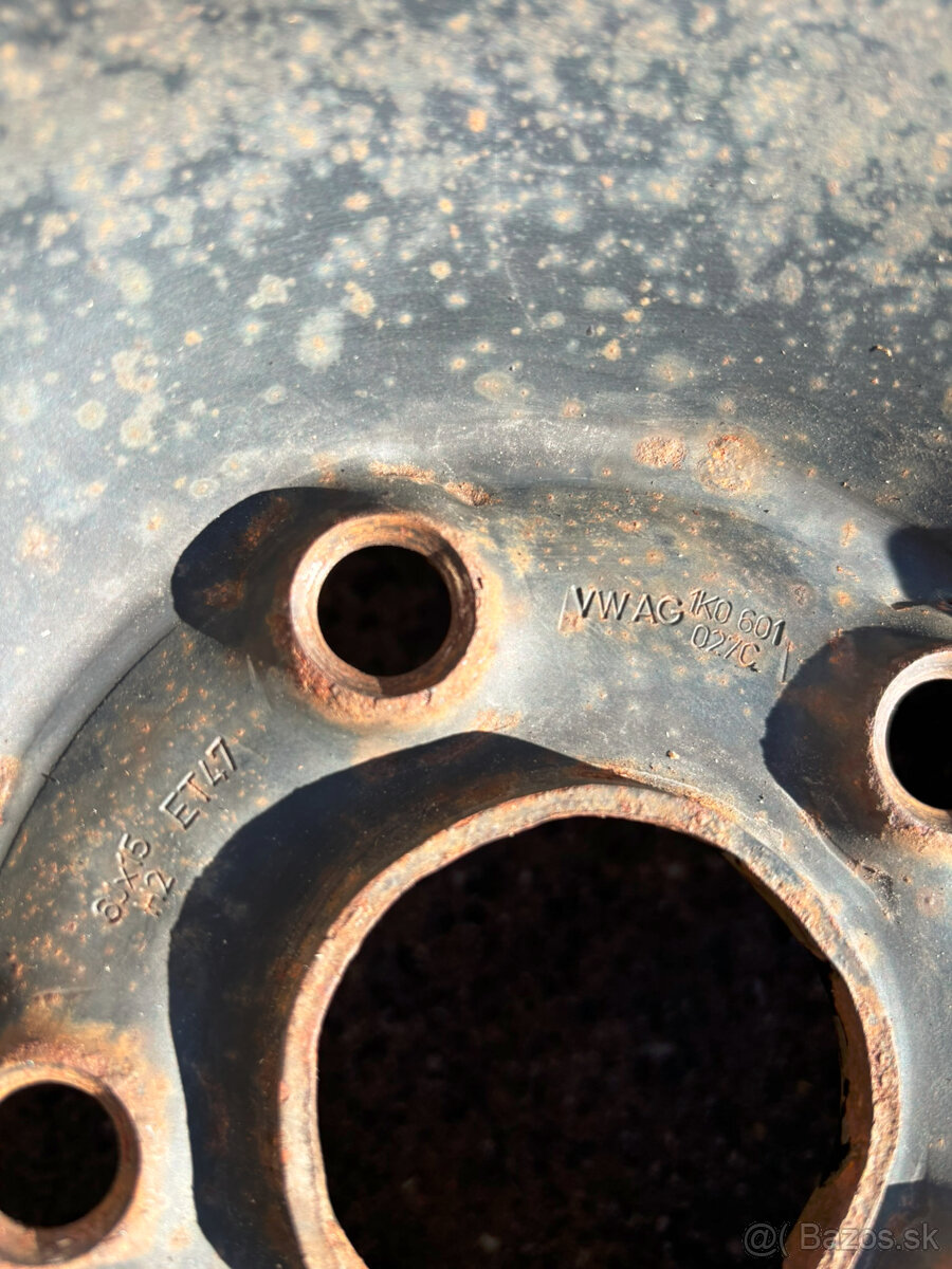 R15 VW plechove disky - 2
