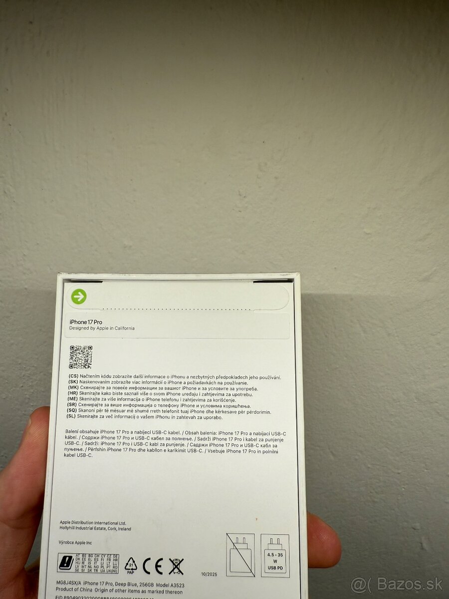 iPhone 17 pro 256gb deep blue - 2