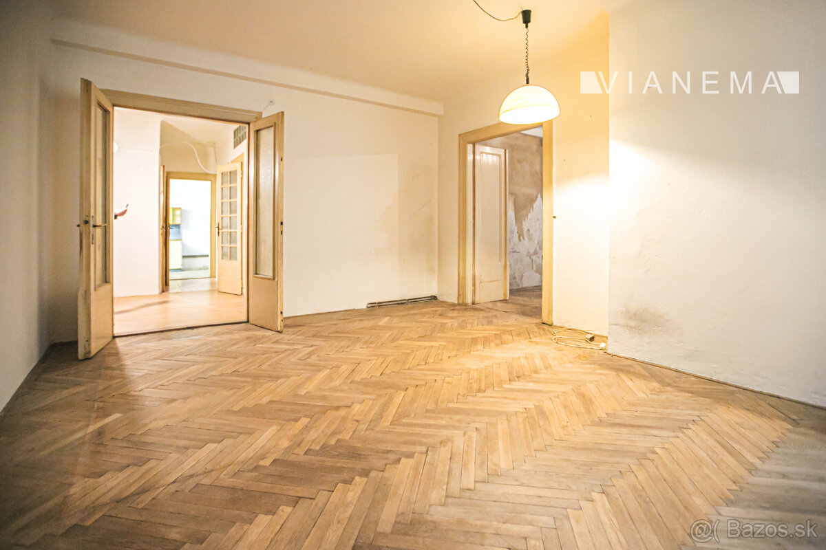 IBA U NÁS Staromestský 2i byt v pôv. stave,83 m², Holubyho. - 2