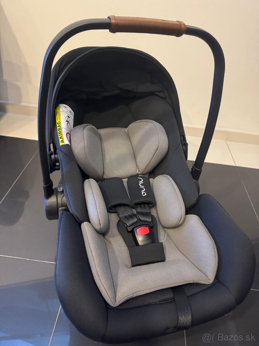 Autosedačka Nuna ARRA™ next caviar - 2