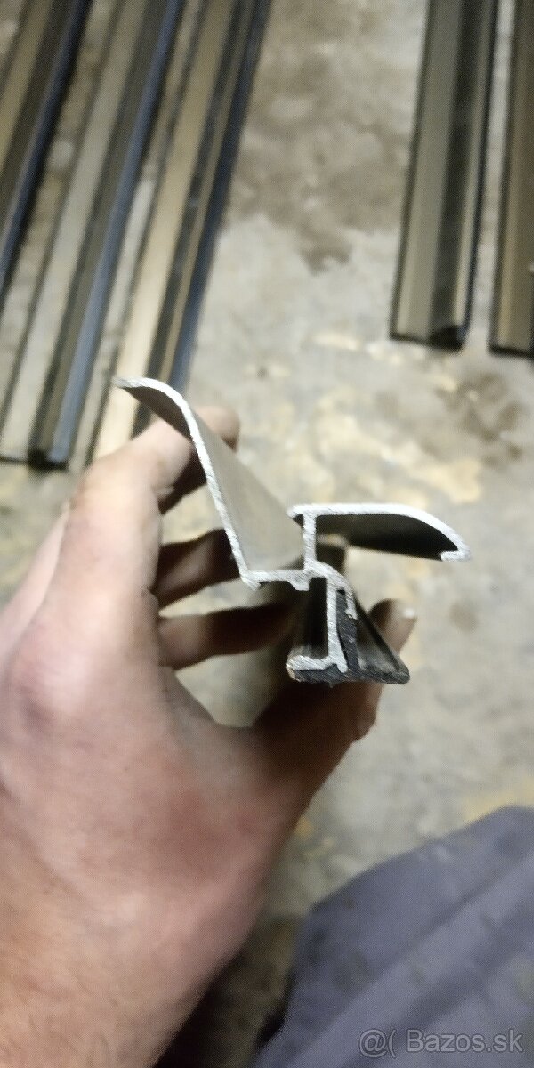 Hliníkové profily (lišty) na okná - 2