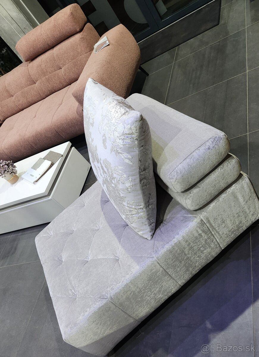 Trojsedenie v style glamour - 2