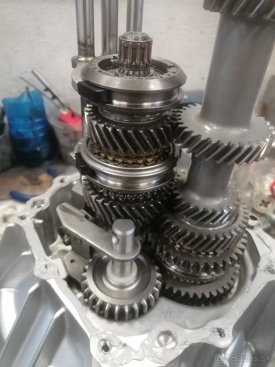 Suzuki Jimny prevodovka R72 - 2