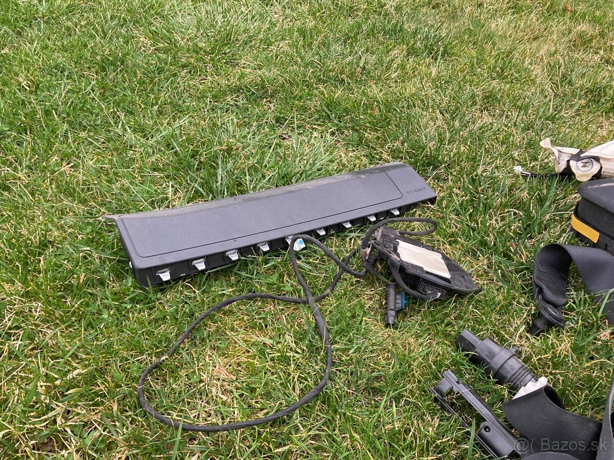 Mercedes-Benz W176 - diely - 2