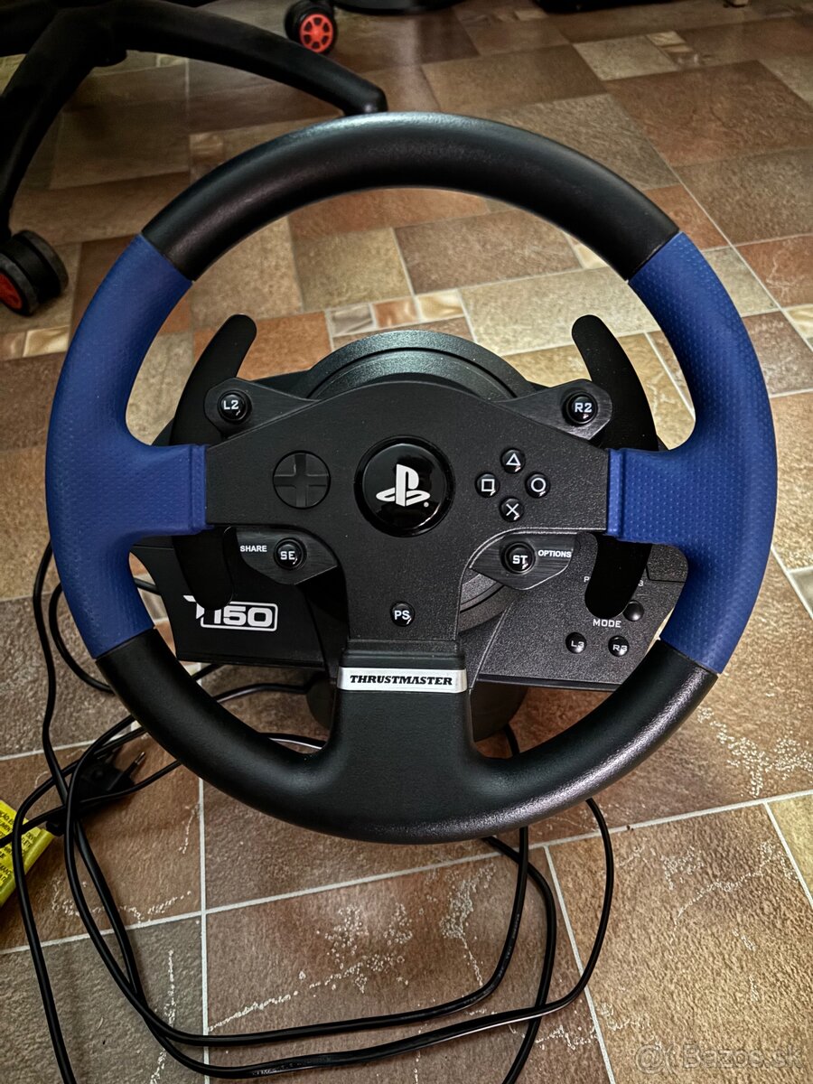 Volant na PC/PS4 Thrustmaster T150 Force Feedback + pedále - 2