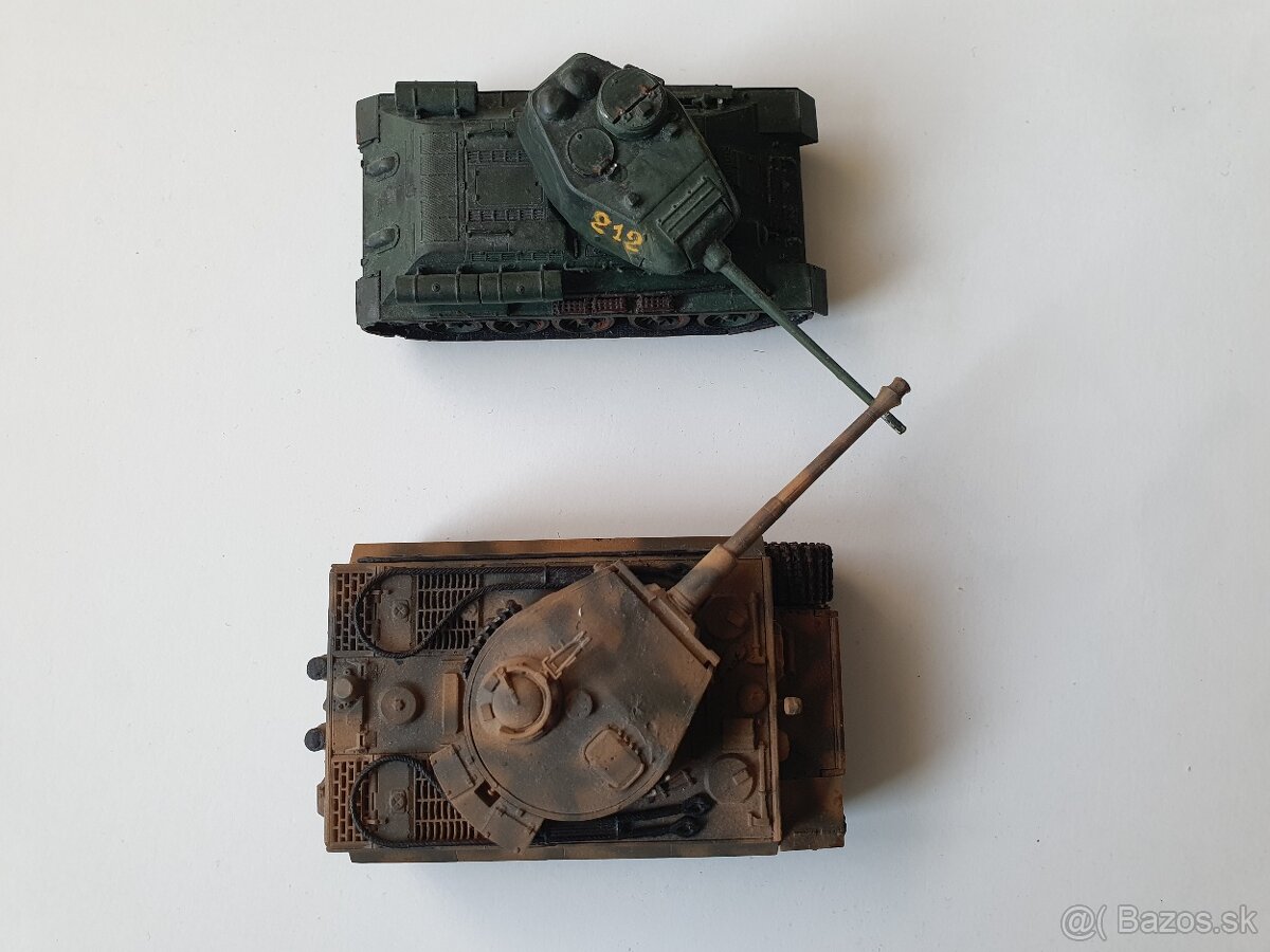 Modely tankov T-34 a Tiger 1:72 - 2