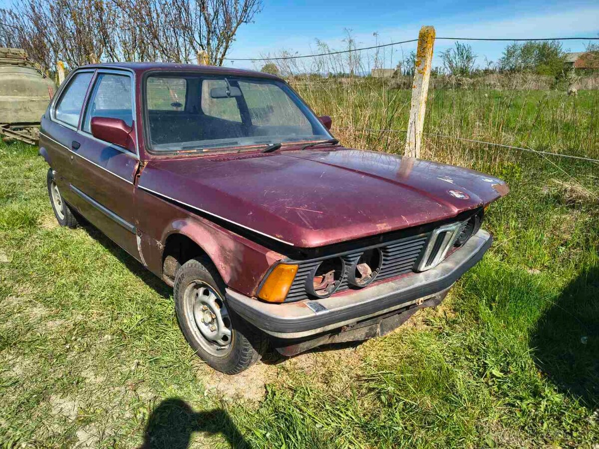 BMW e21 - 2