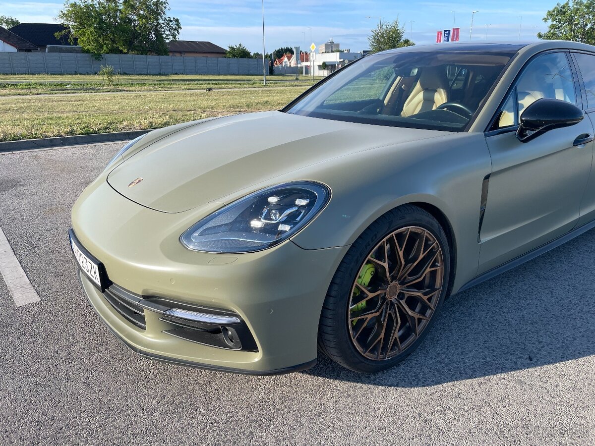 Predám PORSCHE PANAMERA 4 E-Hybrid 4x4 A/T - 2
