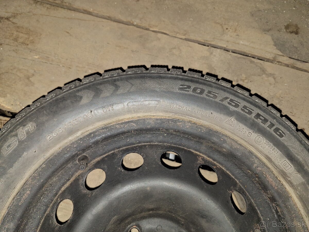 205/55 r16 zimné + disky - 2