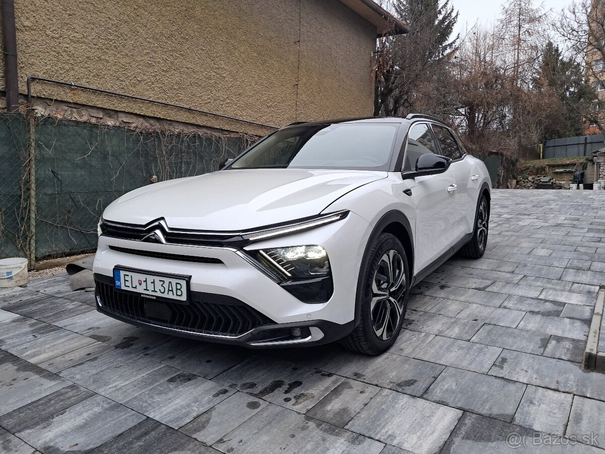 Citroën C5 X shine Plug-in Hybrid 225 E-AT8 2300km - 2