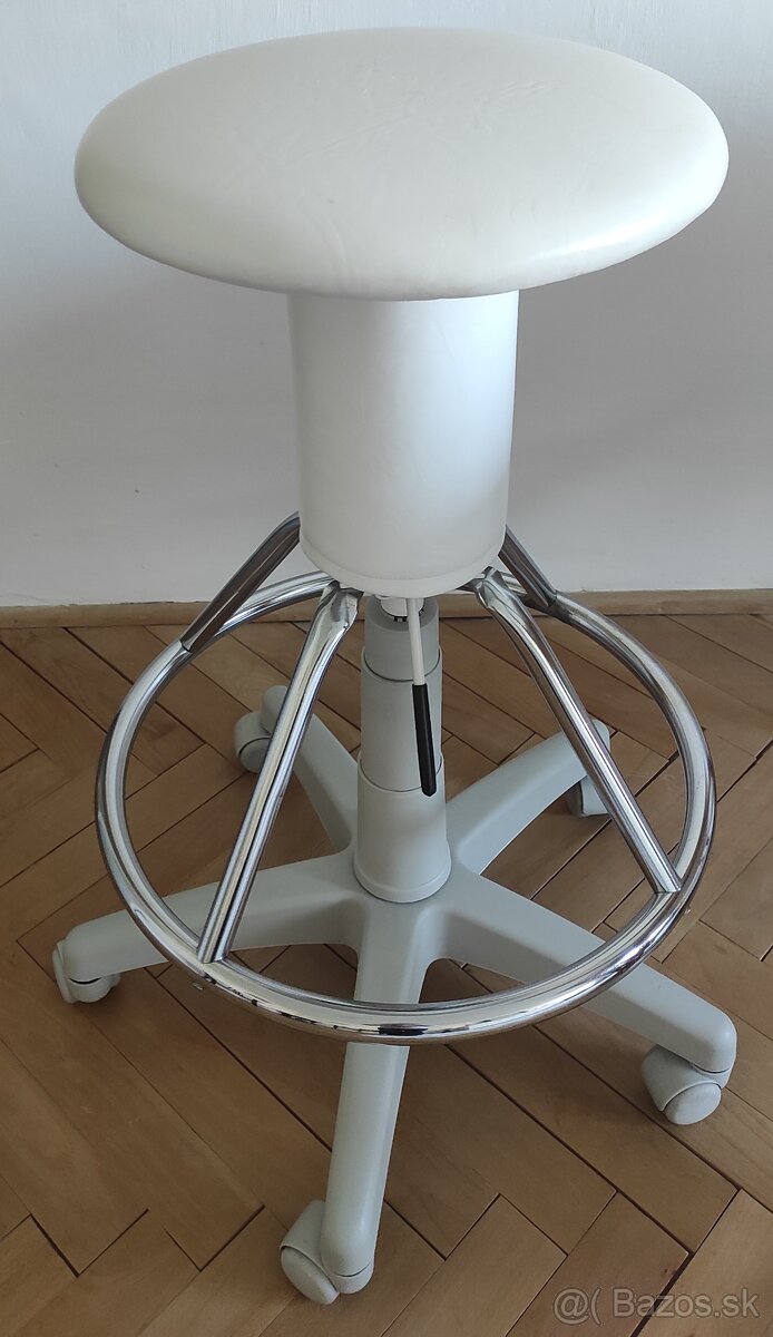 Vyšetrovacia stolička zn. VAMEL (kozmetika, ambulancia) - 2