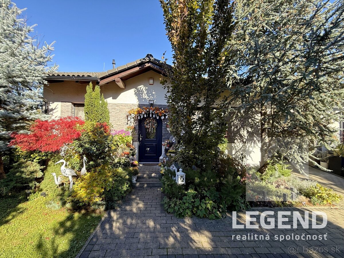 Krásna novostavba RD A. Kochanovce - 3i+1, 650m2, garáž - 2