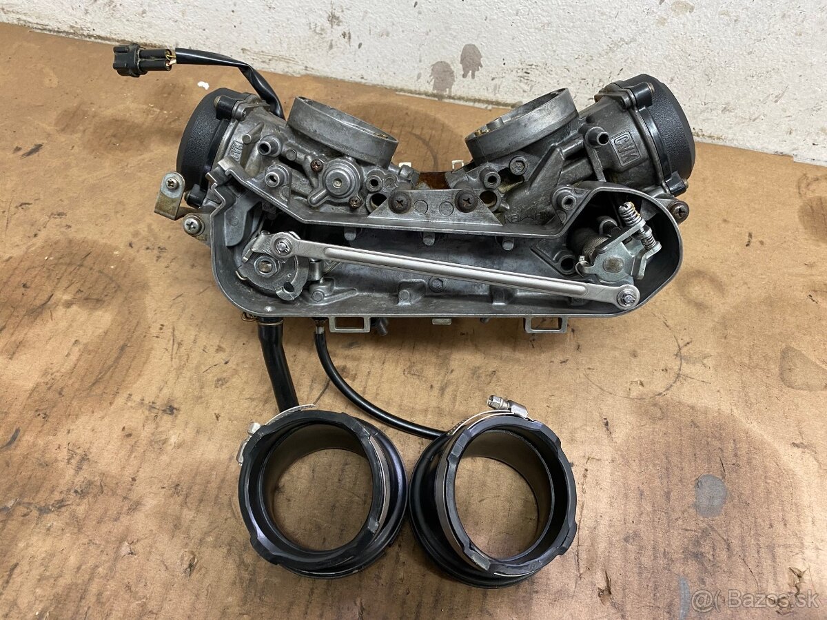 Kawasaki Brute Force 750, karburátory - 2