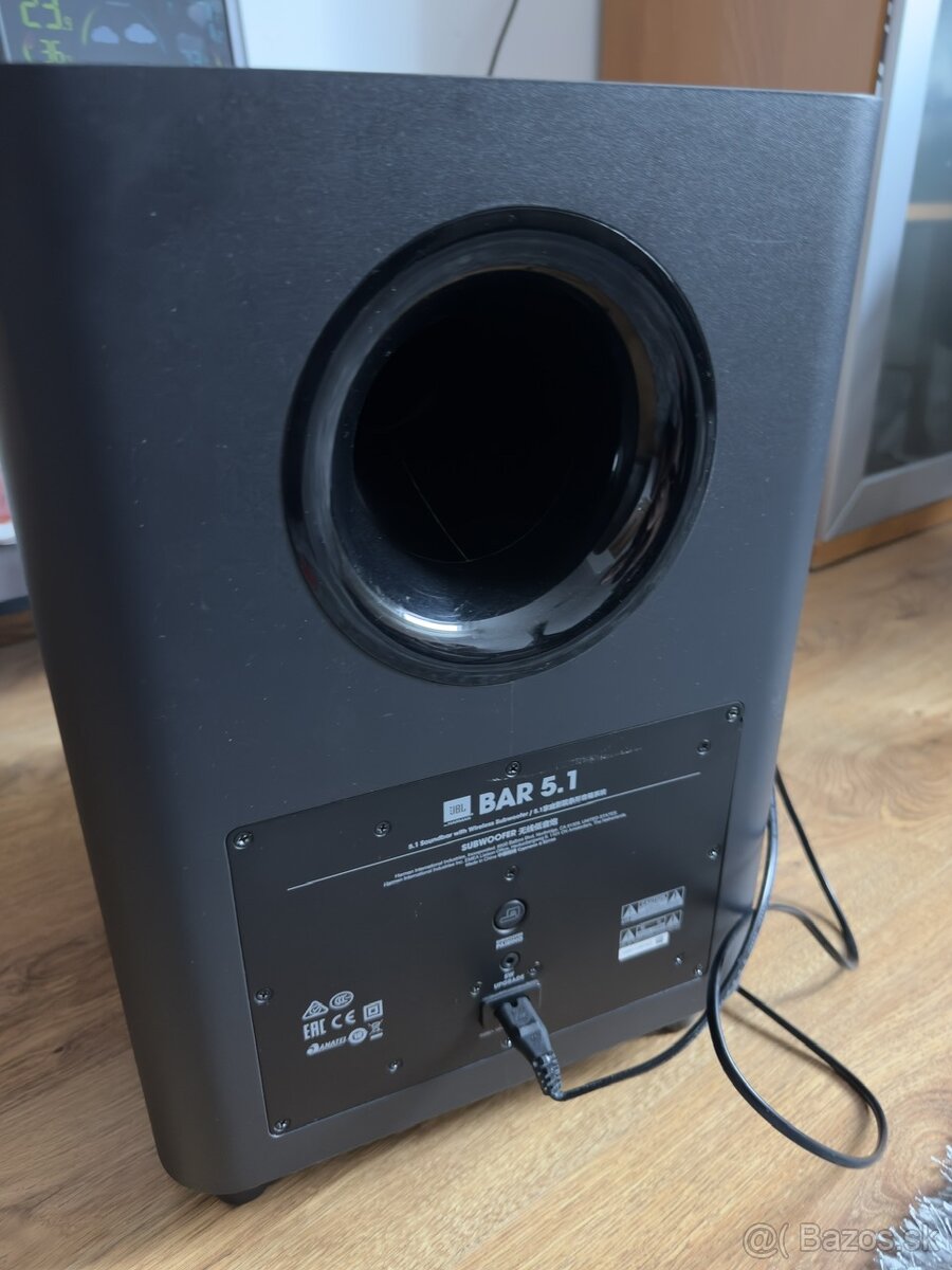 Predám Soundbar JBL 5.1 - 2