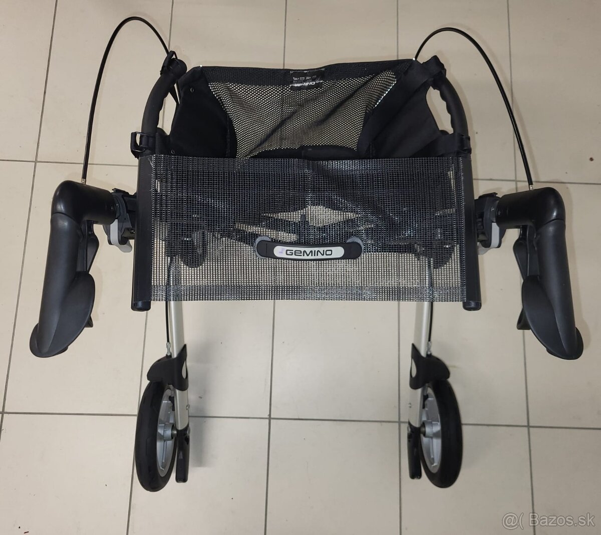 Chodítko - Rolator pre seniorov - 2