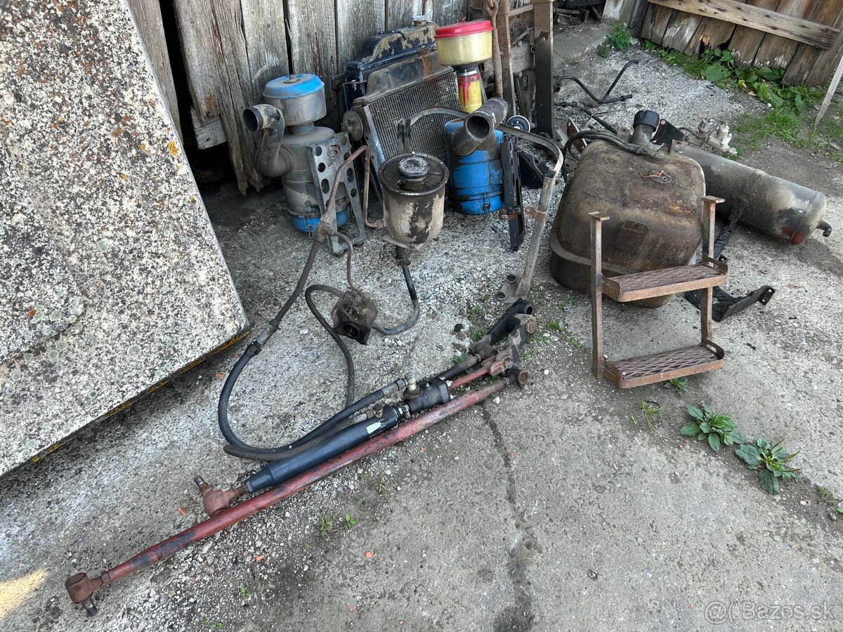 Predám rôzne diely na traktor Zetor major - 2