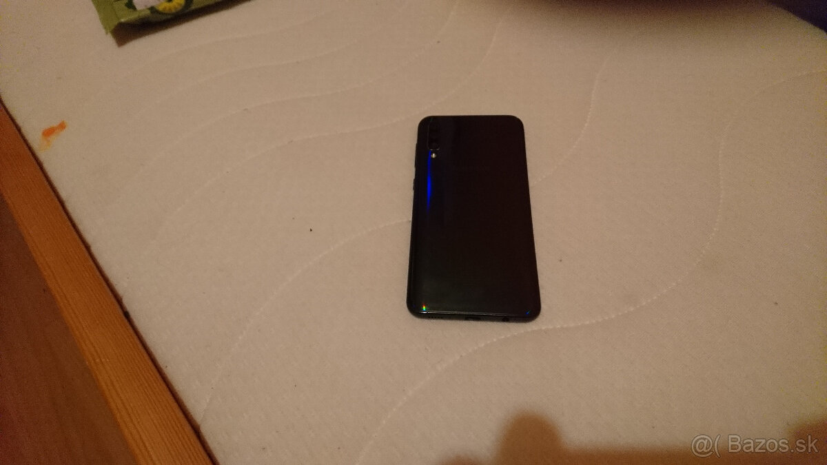 Predám Samsung galaxy a50 - 2