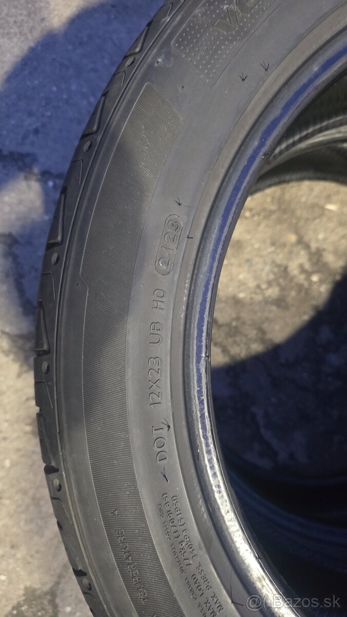 235/50r19 - 2